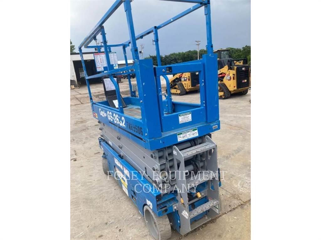 Genie GS2632 Elevadores de tesoura