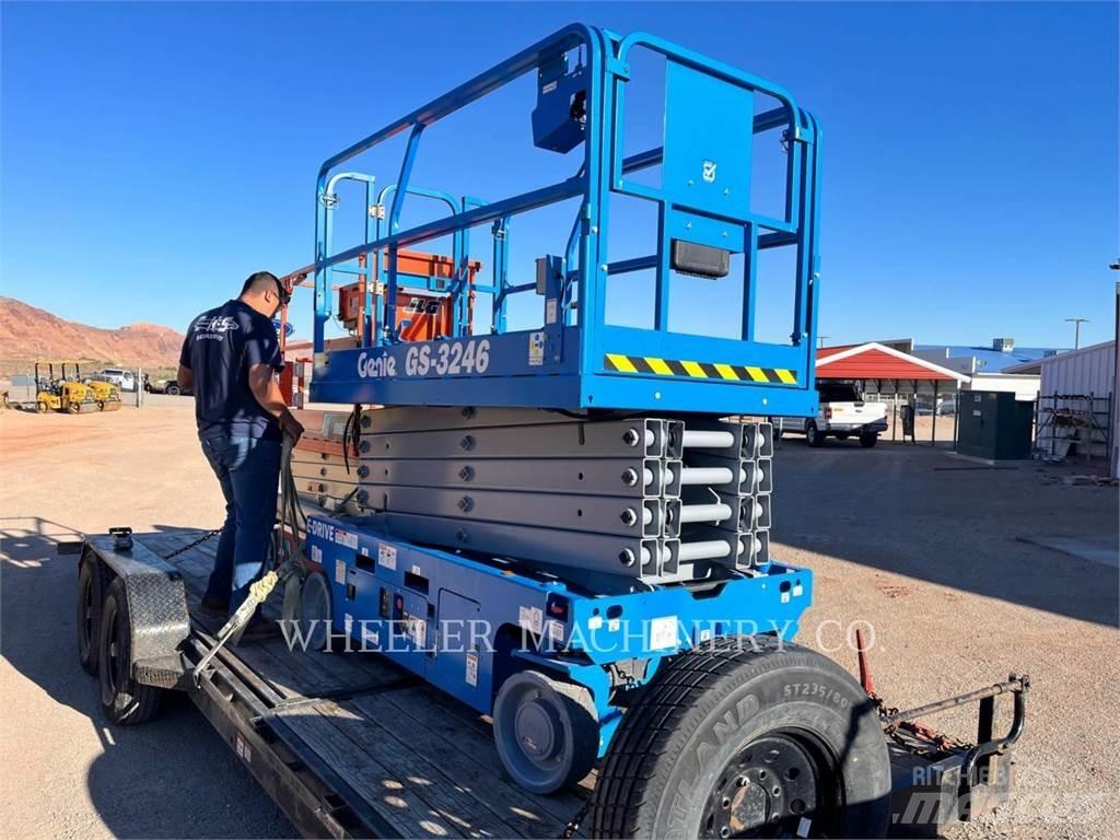 Genie GS3246 Elevadores de tesoura