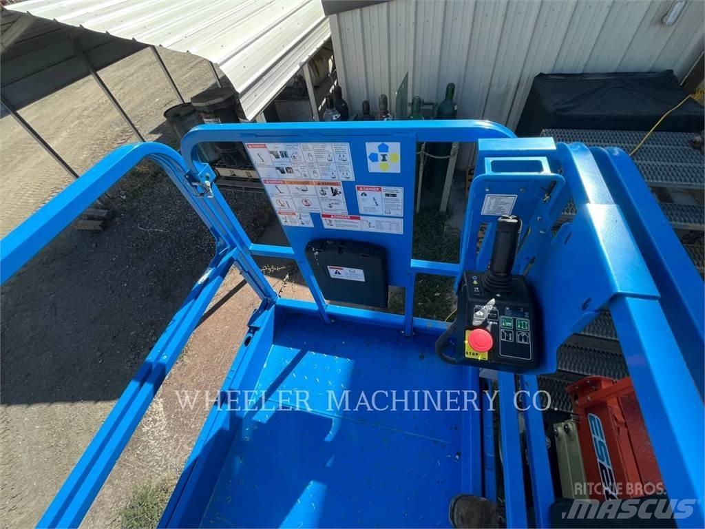 Genie GS3246 Elevadores de tesoura