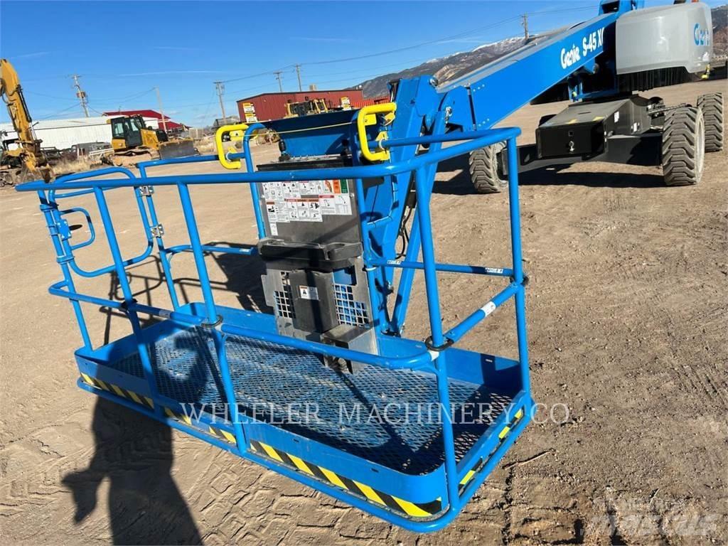 Genie S45XC Elevadores braços articulados
