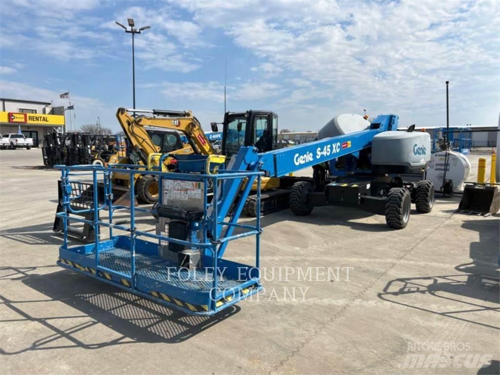Genie S45XCG4 Elevadores braços articulados