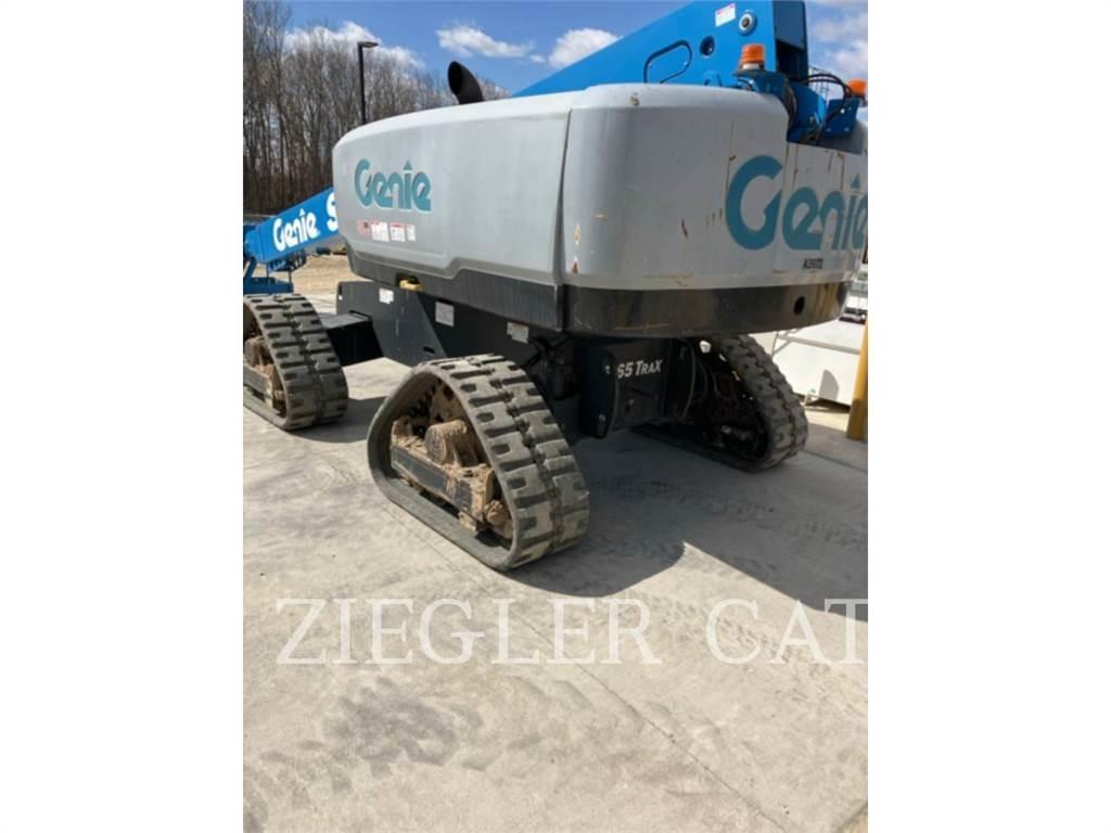 Genie S65TRAX Elevadores braços articulados
