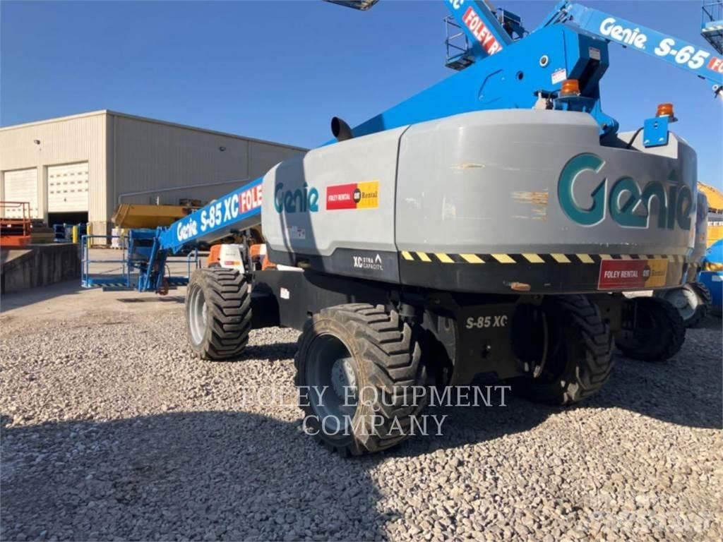 Genie S85XCD4W Elevadores braços articulados