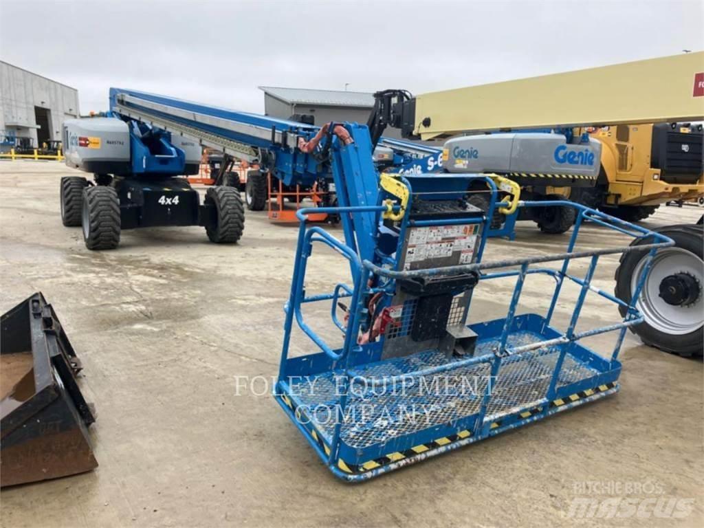 Genie S85XCD4W Elevadores braços articulados