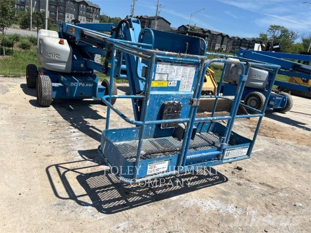 Genie Z45/25JE Elevadores braços articulados