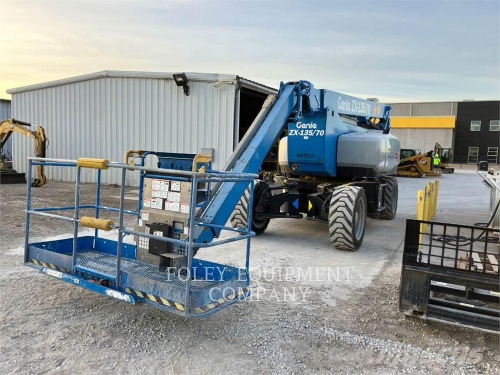 Genie ZX13570D4W Elevadores braços articulados
