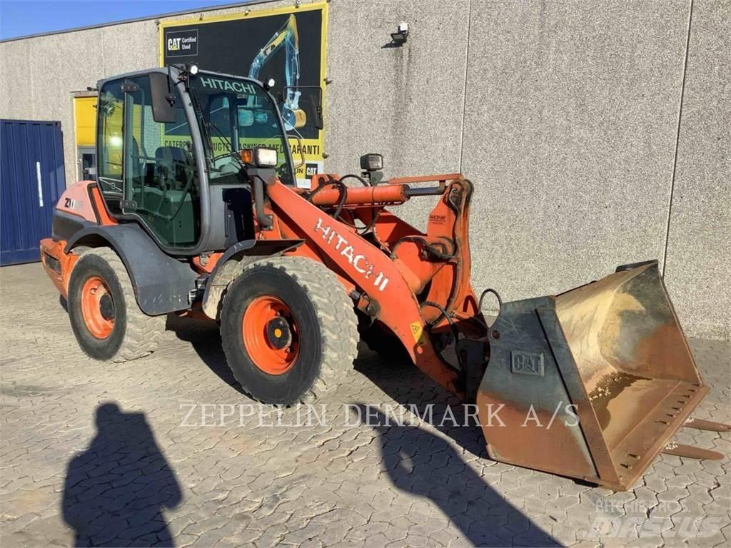 Hitachi ZW95 Carregadeiras de rodas