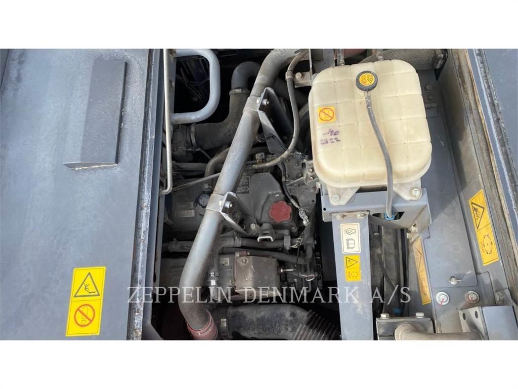 Hitachi ZX300LC6 Escavadeiras de esteiras