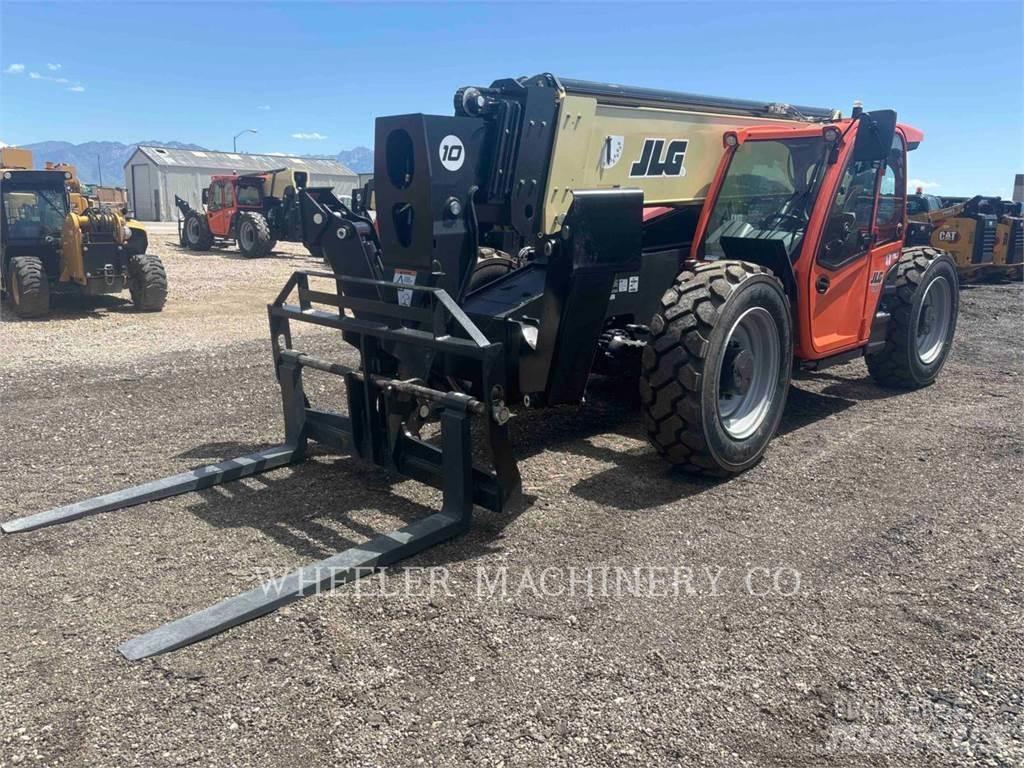 JLG 1055 Manipulador telescópico
