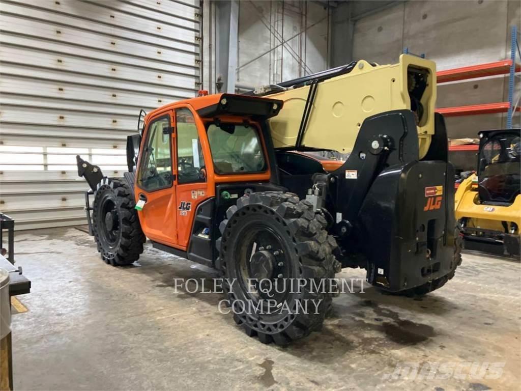 JLG 1255C Manipulador telescópico