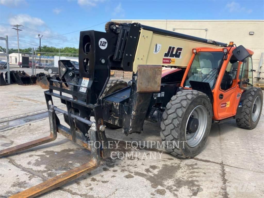 JLG 1255C Manipulador telescópico