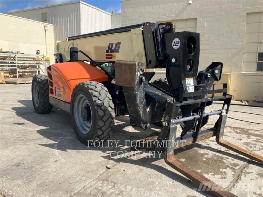 JLG 1255C Manipulador telescópico