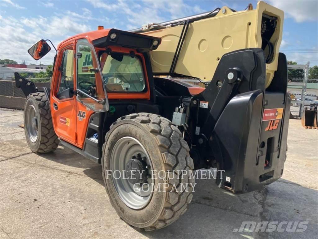 JLG 1255C Manipulador telescópico
