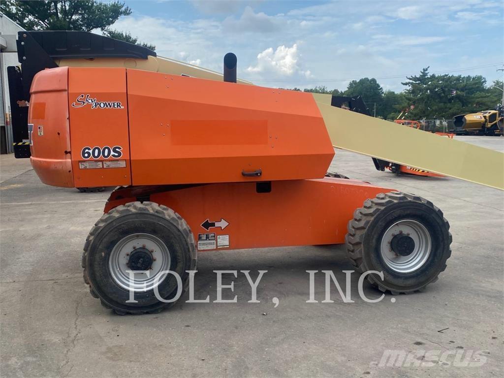 JLG 600S Elevadores braços articulados