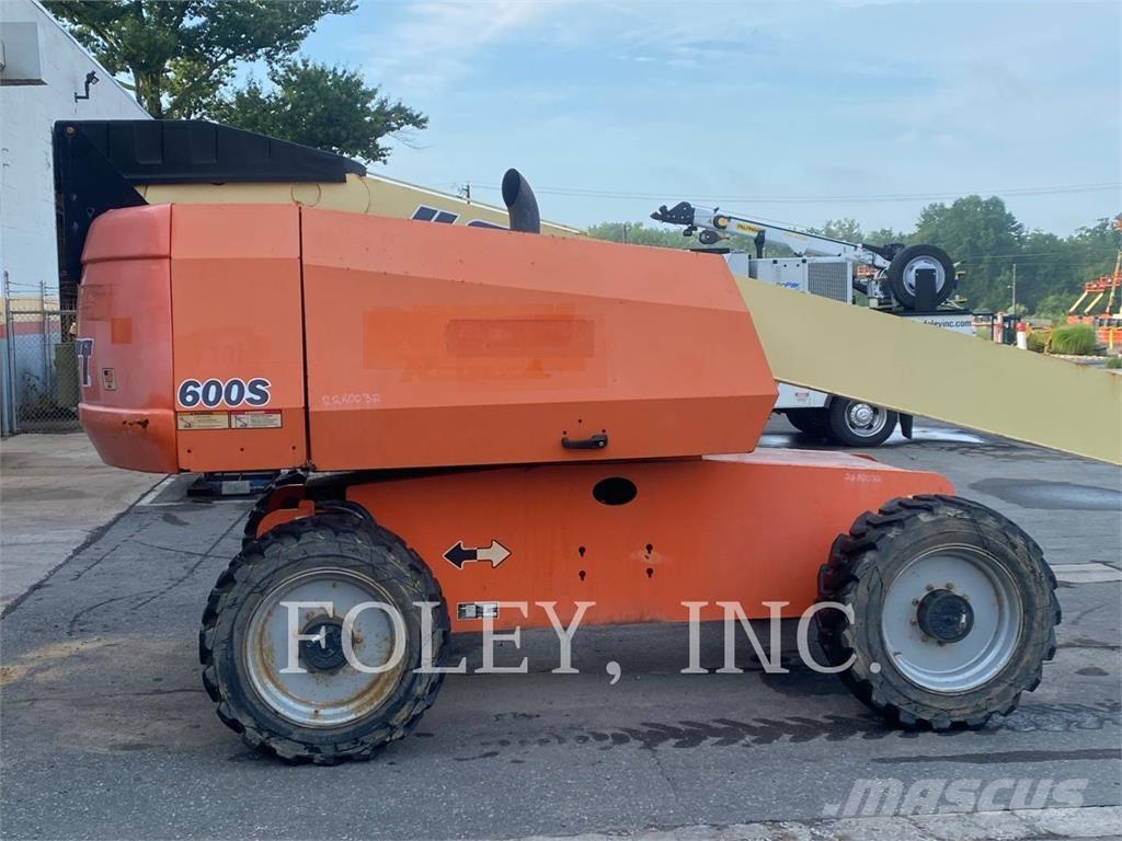 JLG 600S Elevadores braços articulados