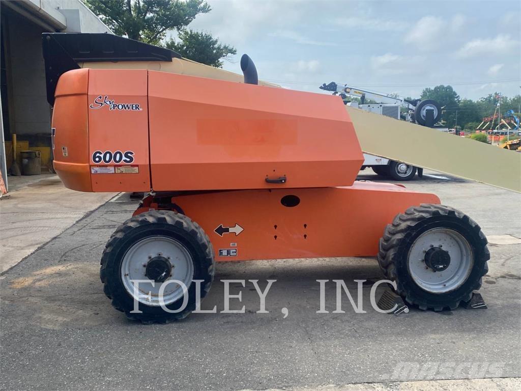 JLG 600S Elevadores braços articulados