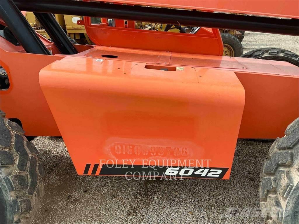 JLG 6042 Manipulador telescópico