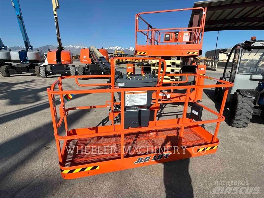 JLG 660SJ Elevadores braços articulados