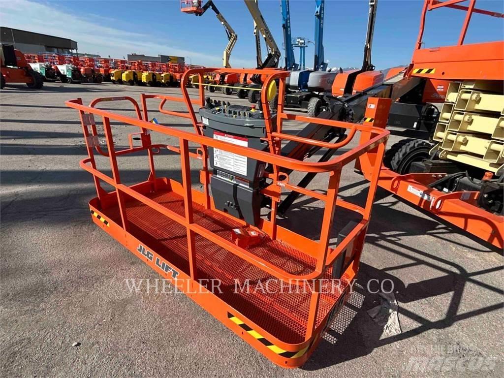JLG 660SJ Elevadores braços articulados