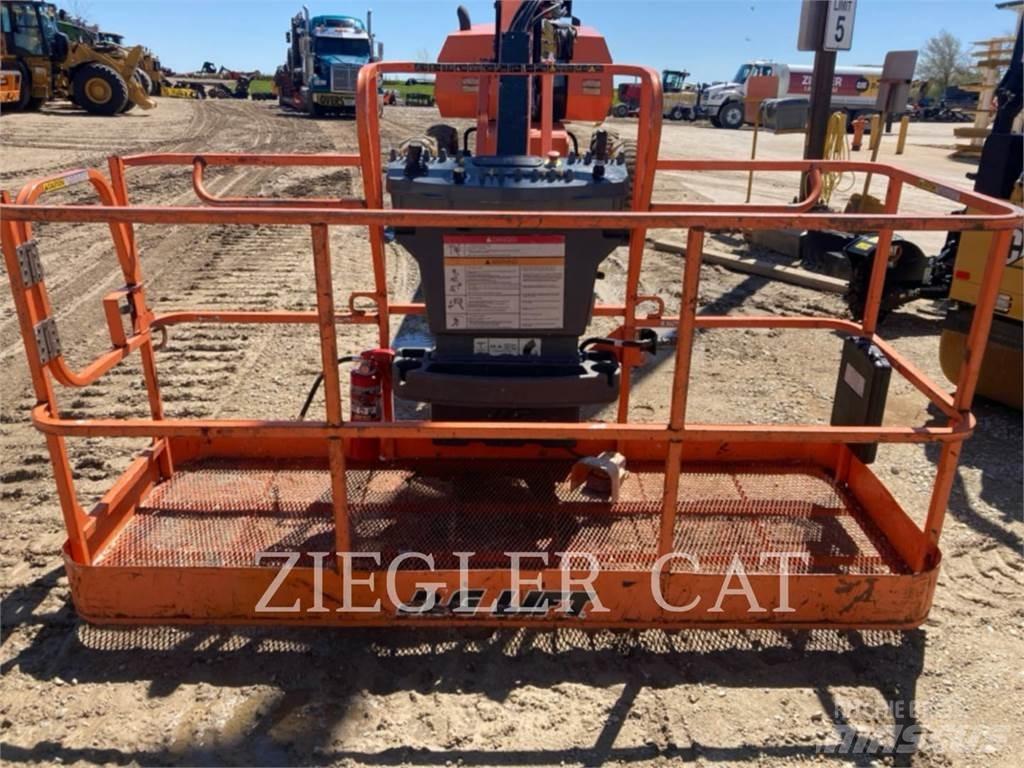 JLG 660SJ Elevadores braços articulados
