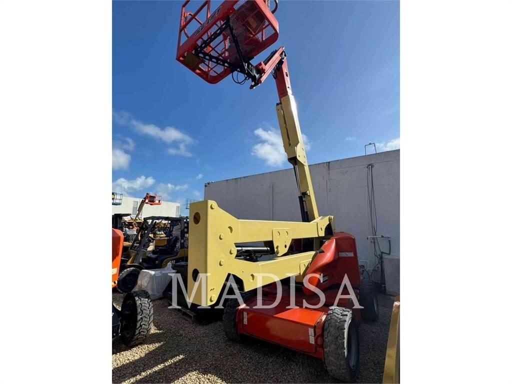 JLG E450AJ Elevadores braços articulados