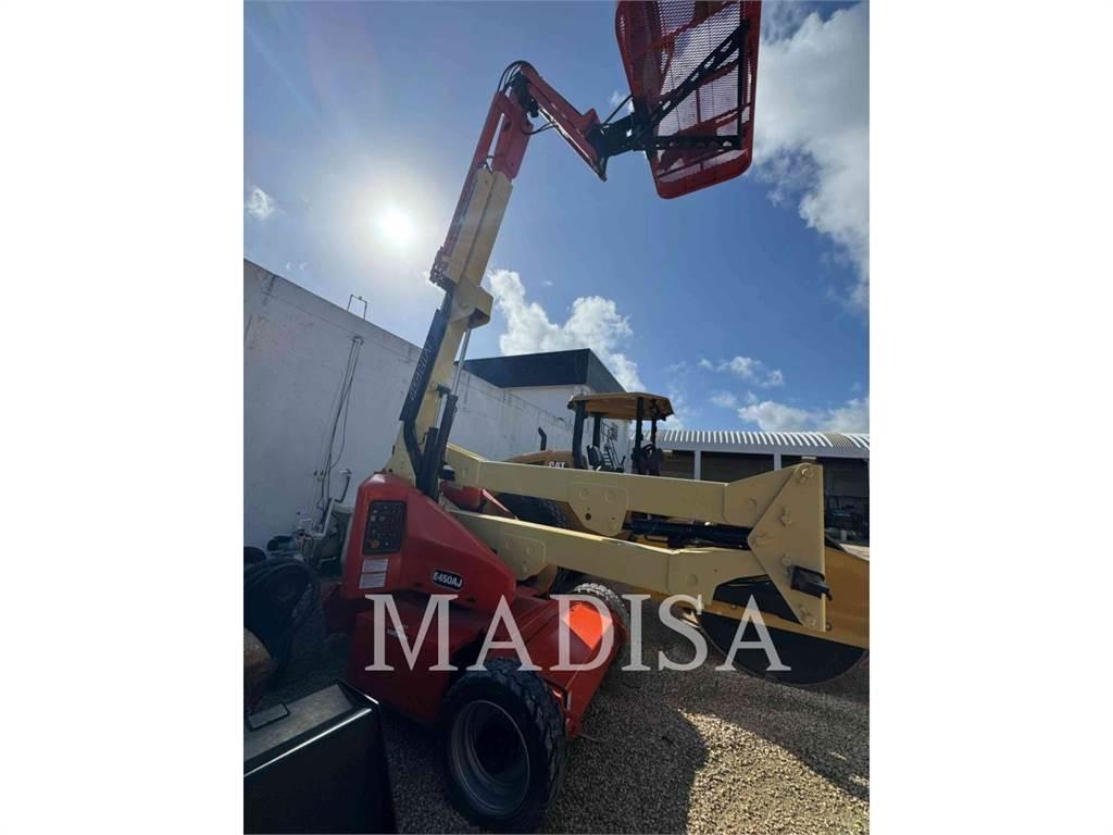 JLG E450AJ Elevadores braços articulados