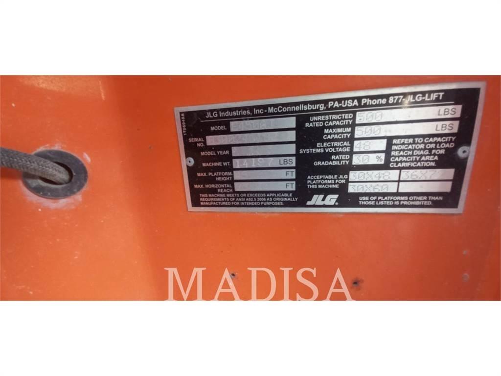 JLG E450AJ Elevadores braços articulados