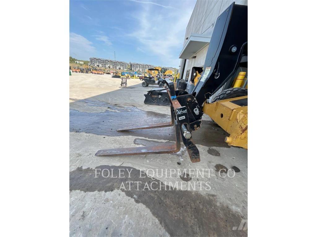 JLG FKTHT60W Manipulador telescópico