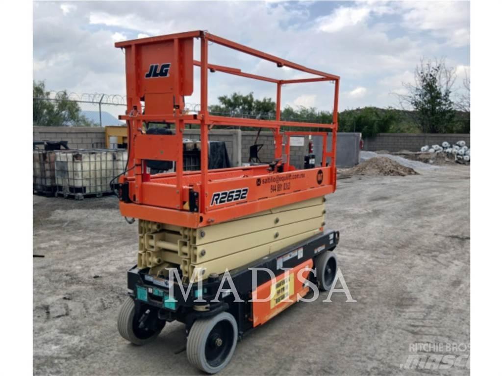 JLG R2632 Elevadores braços articulados