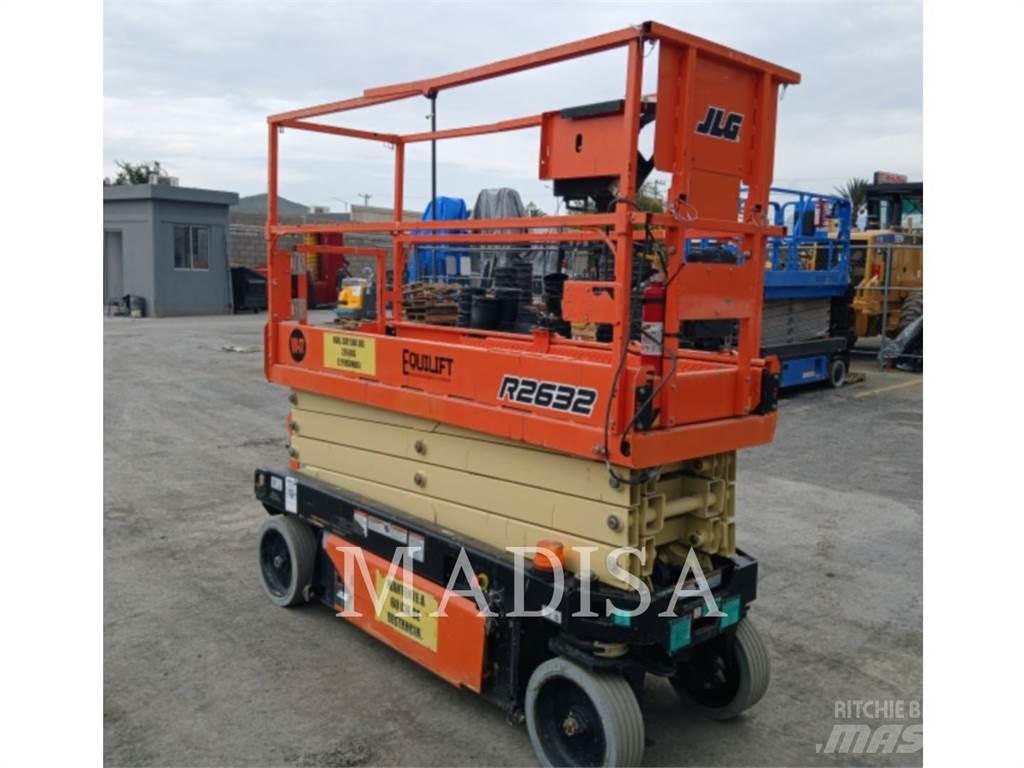 JLG R2632 Elevadores braços articulados