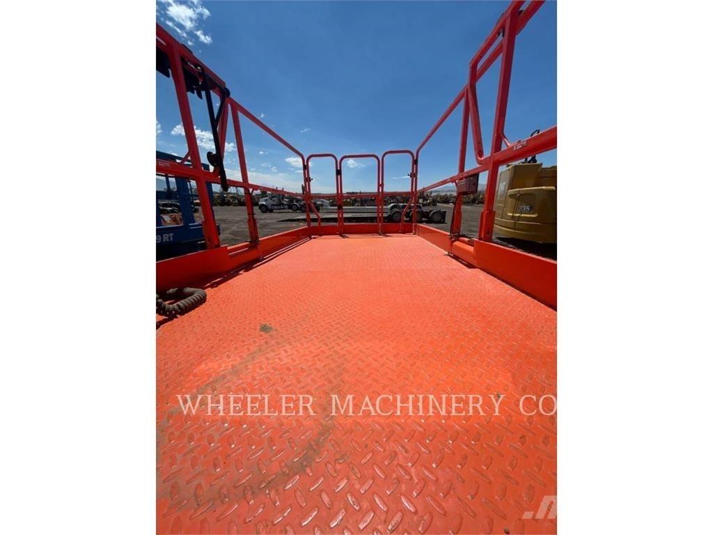 JLG RT3369 Elevadores de tesoura