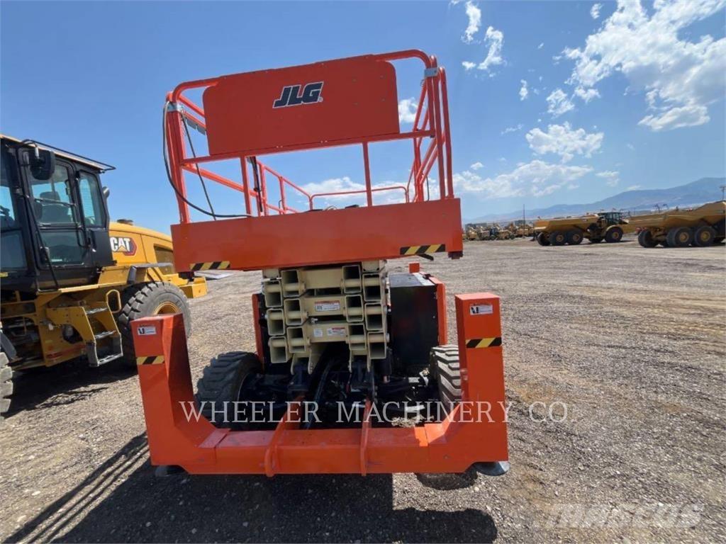 JLG RT4394 Elevadores de tesoura