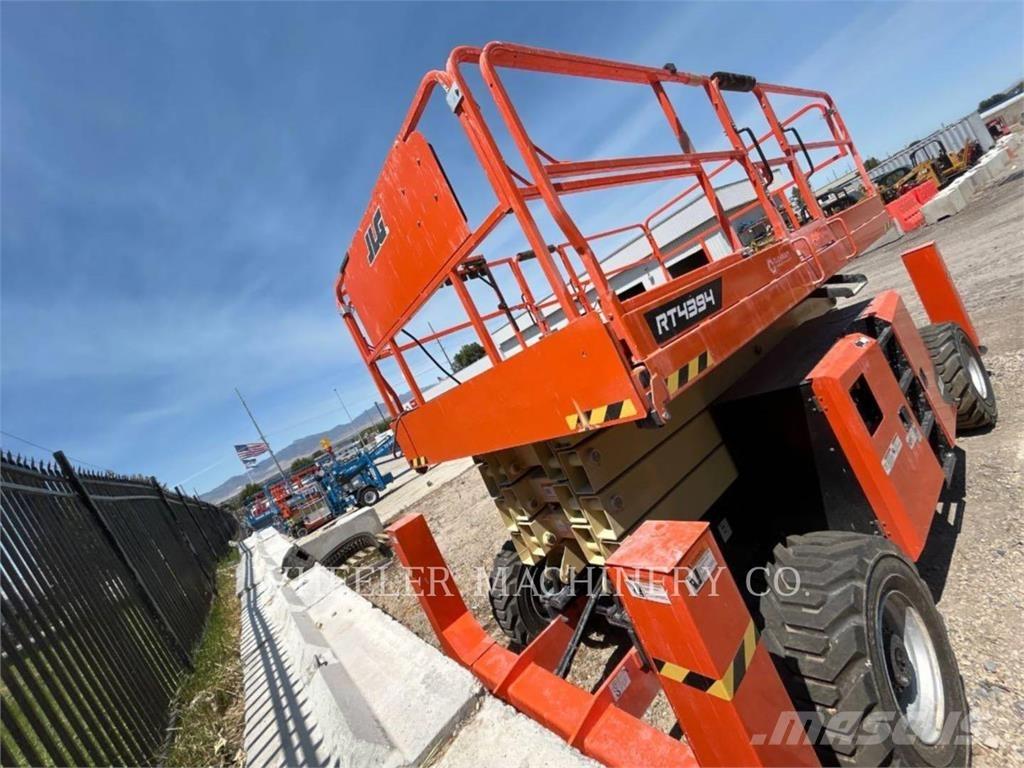 JLG RT4394 Elevadores de tesoura