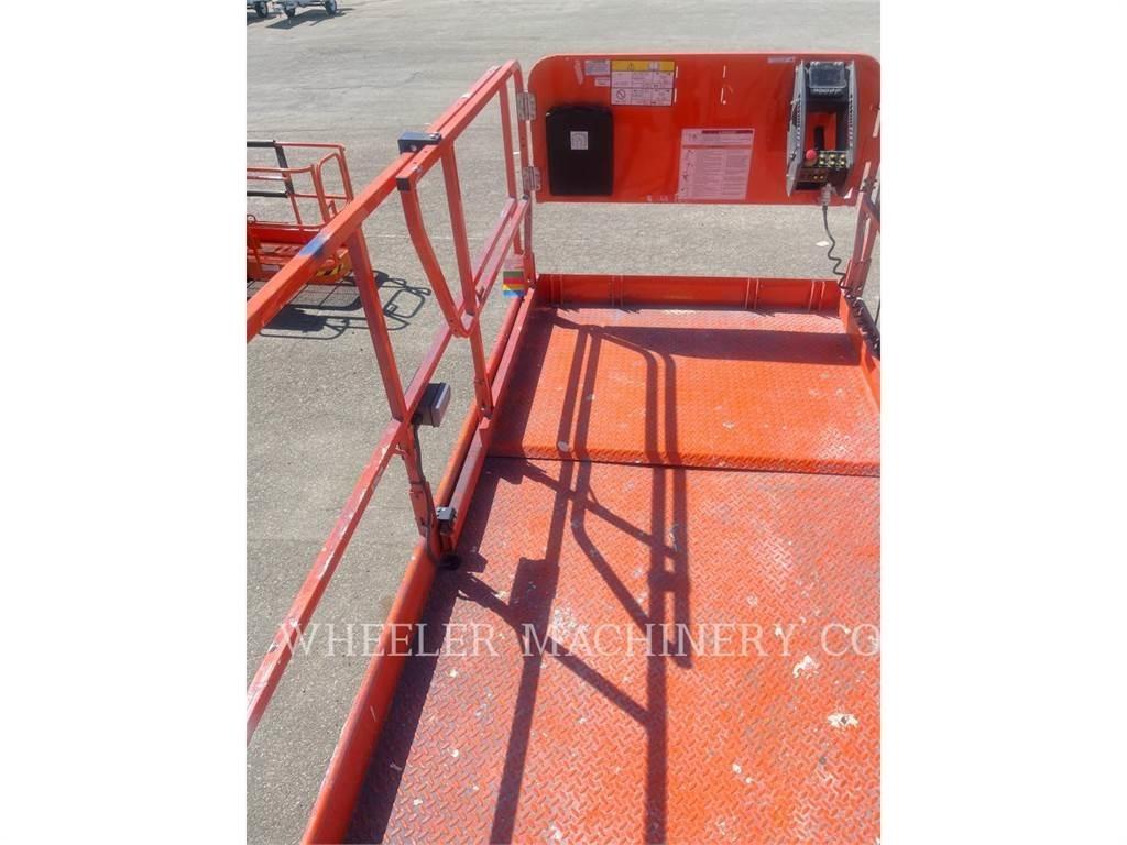 JLG RT4769 Elevadores de tesoura