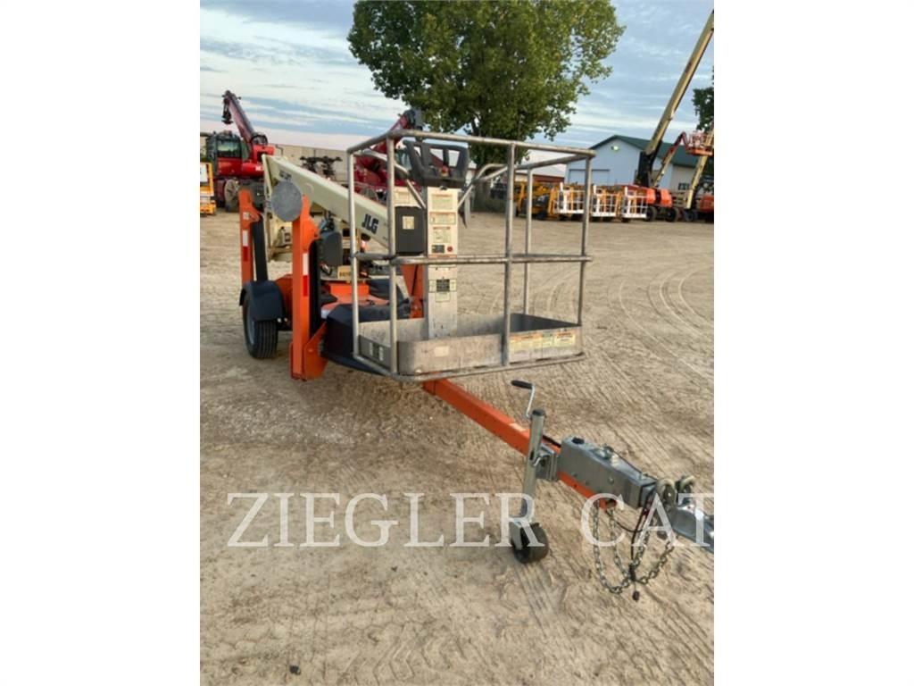 JLG T350 Elevadores braços articulados