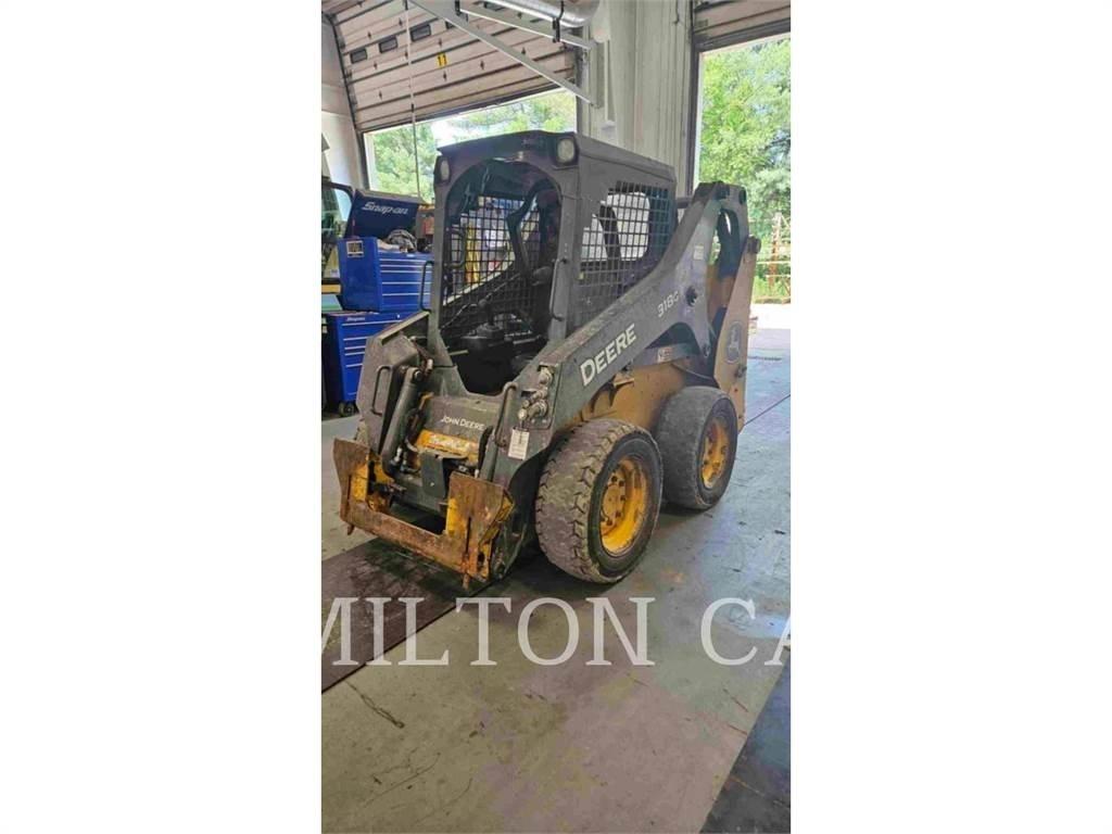 John Deere 318G Minicarregadeiras