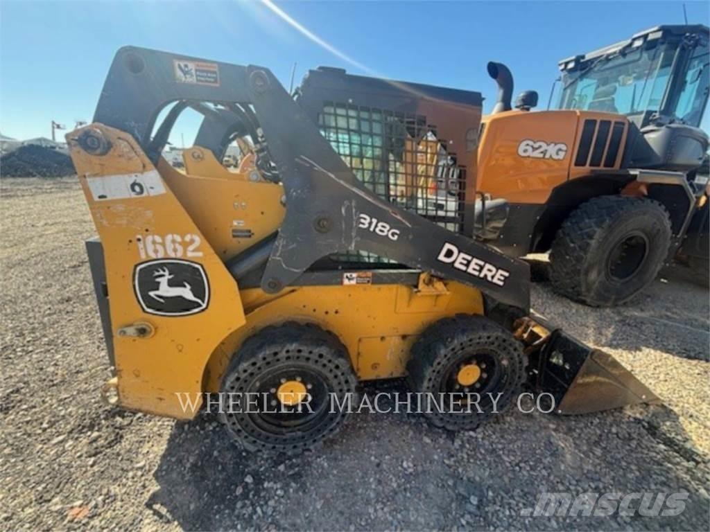 John Deere 318G SSL Minicarregadeiras