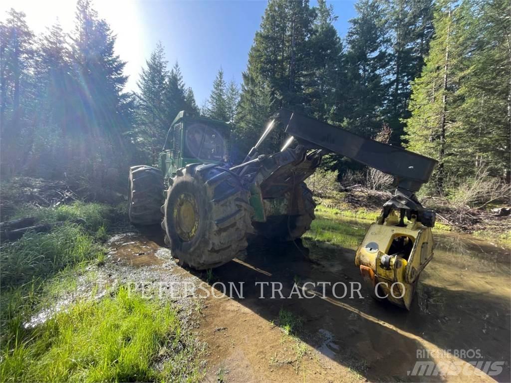 John Deere 648L Rechegadores