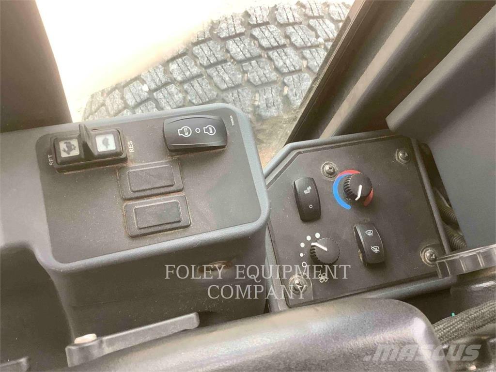 John Deere 670GP Motoniveladoras