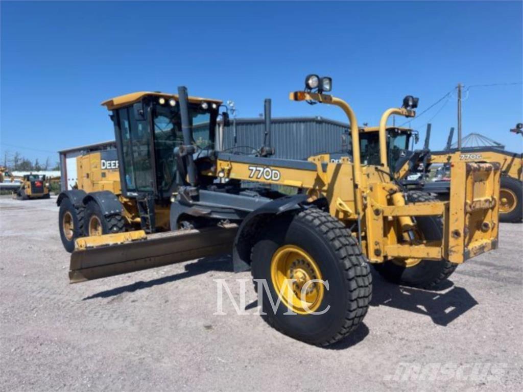 John Deere 770D_JD Motoniveladoras