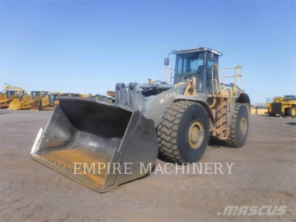 John Deere 844J Carregadeiras de rodas