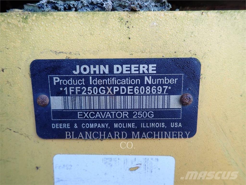John Deere & CO. 250G LC Escavadeiras de esteiras