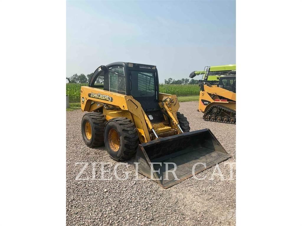 John Deere & CO. 260 Minicarregadeiras