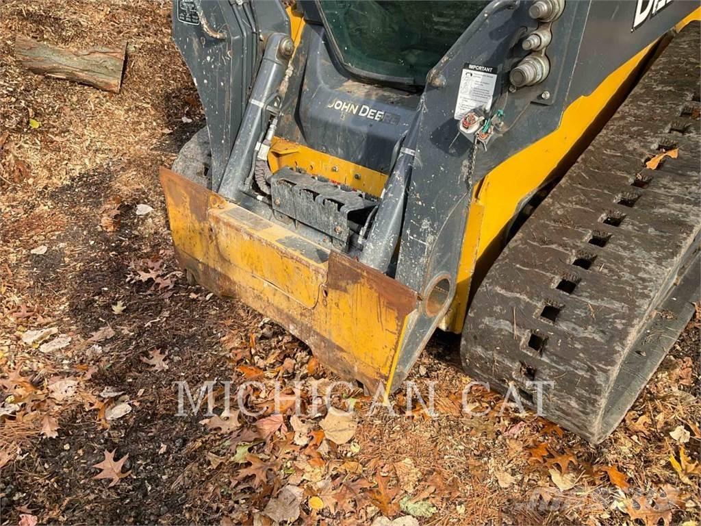 John Deere & CO. 325 Minicarregadeiras