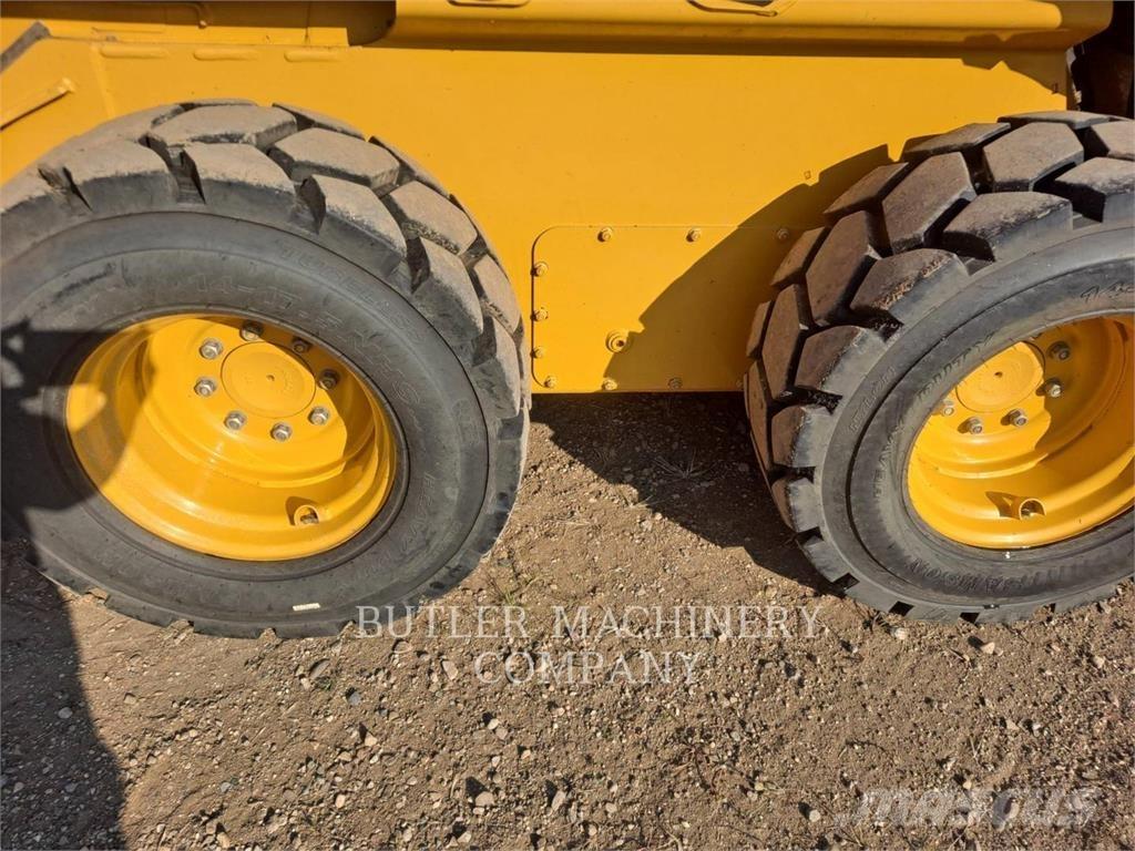 John Deere & CO. 332G Minicarregadeiras