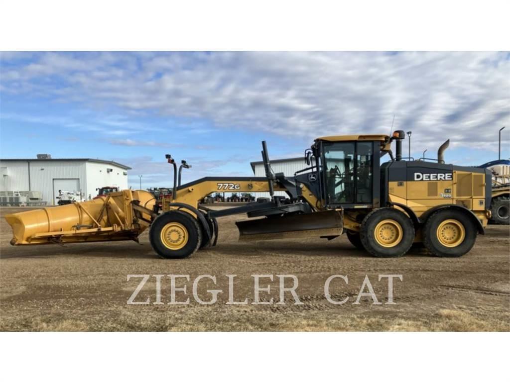 John Deere & CO. 772G_AO Motoniveladoras