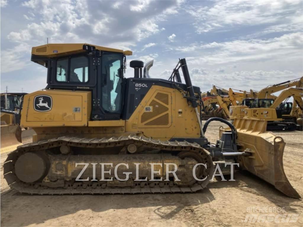 John Deere & CO. 850LWLT Dozers - Tratores rastos