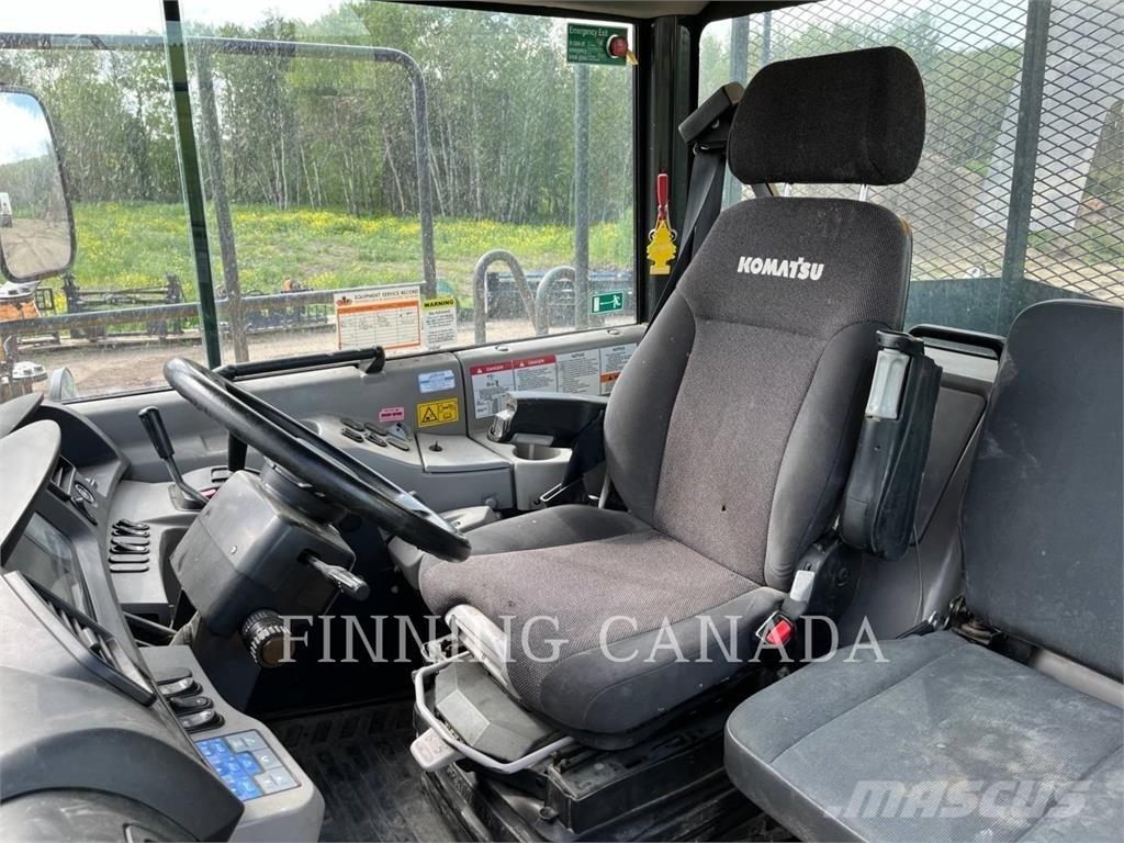 Komatsu HM300-3 Caminhões articulados