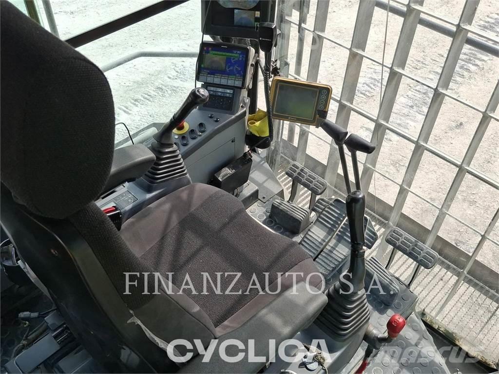 Komatsu PC2000-11 Escavadeiras de esteiras