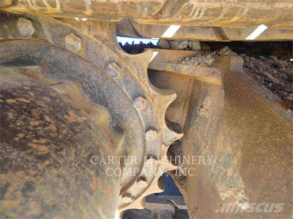 Komatsu PC220LC Escavadeiras de esteiras